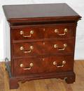 021109 HICKORY CHAIR CO MAHOGANY BACHELORS CHEST