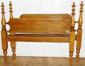 020092 AMERICAN ANTIQUE MAPLE 4POST BED H 47 W 55