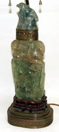 062200 CHINESE CARVED GREEN QUARTZ TABLE LAMP H125
