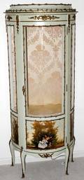042193 VERNIS MARTIN STYLE DECORATED VITRINE H 68