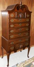 042191 KINDEL QUEEN ANNE STYLE MAHOGANY HIGHBOY H77