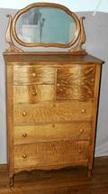 070277 AMERICAN ANTIQUE OAK DRESSER W SWIVEL MIRROR