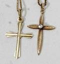 020334 GOLD  DIAMOND CHAINS  CROSS