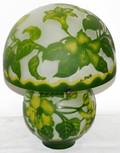 042331 GALLE STYLE CAMEO GLASS LAMP H 16
