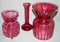040409 FENTON RUBY GLASS VASES 3 PCS H 6  75