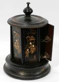 022313 ENGLISH LACQUER ORIENTAL STYLE CIGAR CONTAINER