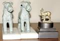 031532 VERDIGRIS AIREDALE DOG  DEERFORM BOOKENDS
