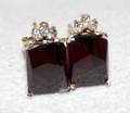 070438 37CT GARNET DIAMOND  14 KT GOLD EARRINGS