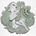 062500 CAMEO BISQUE RELIEF PLAQUE OF A MINSTREL
