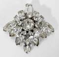 041684 KRAMER SILVER COLORED BROOCH W CLEAR STONES
