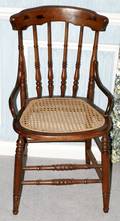 031611 AMERICAN WALNUT SPINDLE BACK CHAIR H 33
