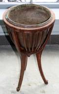 051536 MAHOGANY FERN STAND H 25
