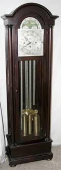 052049 VERNON HALL MAHOGANY GRANDFATHER CLOCK H 77