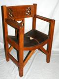022056 GRAND RAPIDS ARTS  CRAFTS OAK  LEATHER CHAIR