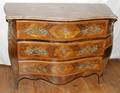 021040 LOUIS XV STYLE MARQUETRYINLAID CHEST