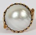 YELLOW GOLD  MABE PEARL RING