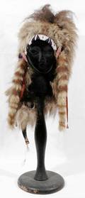 081121 NATIVE AMERICAN RACCOON  BEADED HEADDRESS