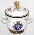 072105 CHINESE EXPORT PORCELAIN ARMORIAL CUP SILVER