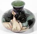 081236 MOORCROFT ENGLISH POTTERY VASE20TH C