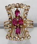 072232 RUBY  DIAMOND YELLOW GOLD RING PIERCED DESIGN