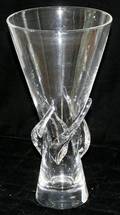 072267 STEUBEN GLASS VASE H 115