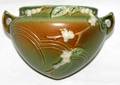 090405 ROSEVILLE SNOWBERRY POTTERY HANGING PLANTER