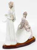 LLADRO PORCELAIN FIGURE GROUP