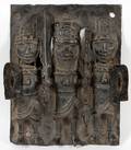 AFRICAN BENIN STYLE BRONZE FIGURAL GROUP