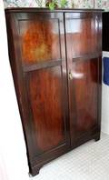 082420 THE VALET ENGLISH MAHOGANY WARDROBE