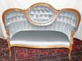 090046 VICTORIAN WALNUT  BLUE VELVET SETTEE C1870