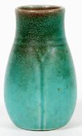 ROOKWOOD POTTERY VASE 1919
