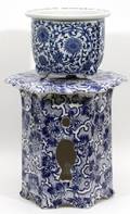 BLUE  WHITE PORCELAIN PLANTER  STAND