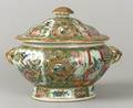 Chinese Export Rose Medallion Porcelain Sauce Tureen