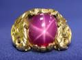 Gentlemans 18kt Gold and Star Ruby Ring