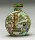 Famille Rose Snuff Bottle