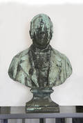 Bronze bust of a gentleman