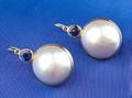 18kt Gold Mabe Pearl and Sapphire Earpendants