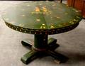 Peter Hunt Type Polychrome Paint Decorated Round Pedestalbase Dining Table