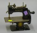 Toy Singer Sewing Machine