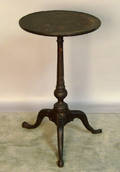 Pennsylvania Queen Anne walnut candlestand