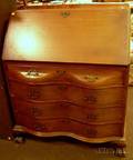 Northwestern Cabinet Co Chippendalestyle Carved Mahogany and Mahogany Veneer Slantlid Serpentine Deske2