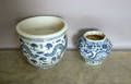 Chinese blue and white fish pot