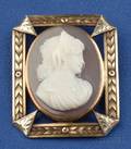 Antique 14kt Gold Hardstone Cameo PendantBrooch