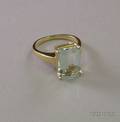 14kt Yellow Gold Aquamarine Ring