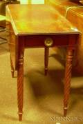 Classical Mahogany Dropleaf Pembroke Table with End Drawer