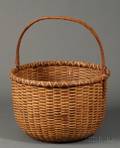 Large Nantucket Basket