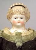 Small Blonde Spillcurl China Shoulder Head Doll