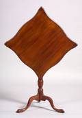 Chippendale Mahogany Tilttop Stand