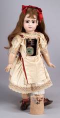 Bebe Jumeau Phonographe Doll