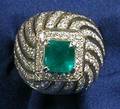 18kt White Gold Diamond and Emerald Ring